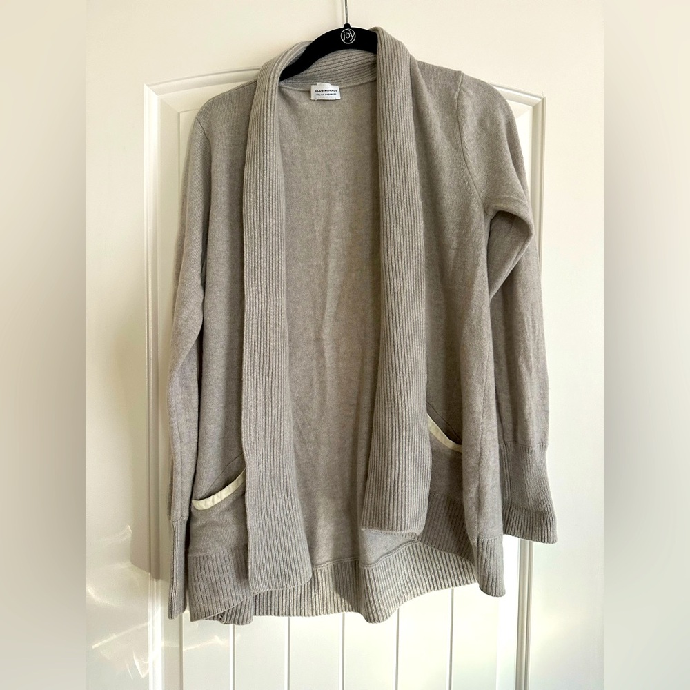 Club monaco gray Italian cashmeree 100% cardigan